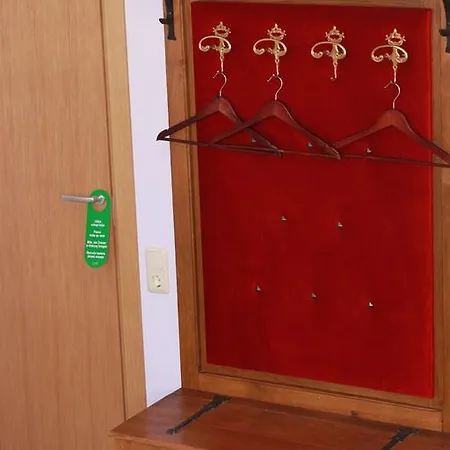 Patefonrooms