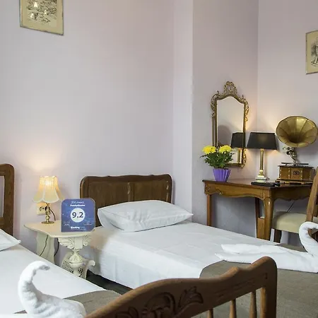 Patefonrooms ריגה